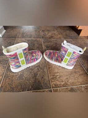 NEW!!! UGG Classic Clear Mini Pixelate Rainbow Waterproof Boots- Women’s Size 7